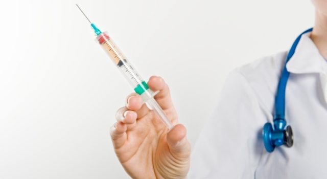 Moguća je vakcinacija onkoloških pacijenata (VIDEO)